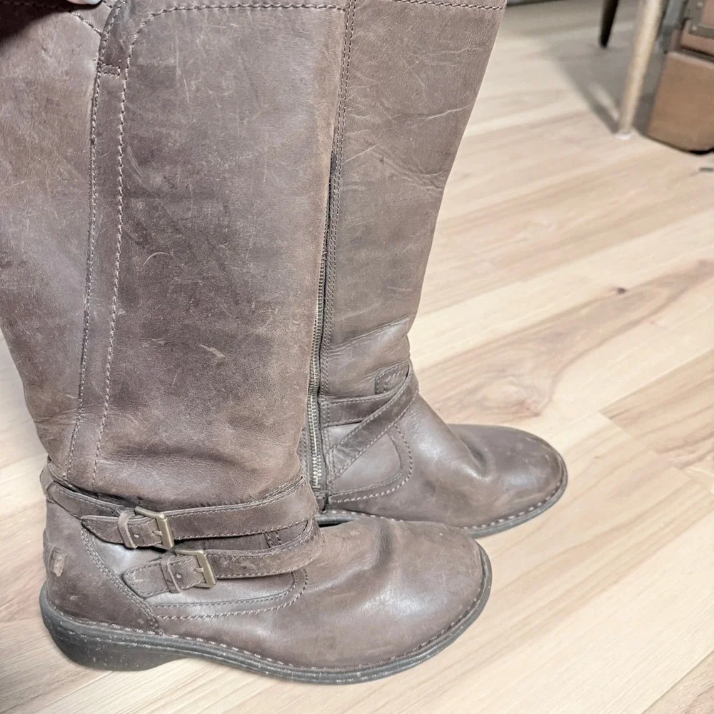 UGG Rosen Riding Boots Women 8 Brown Leather Tall Shearling Lined 1005450